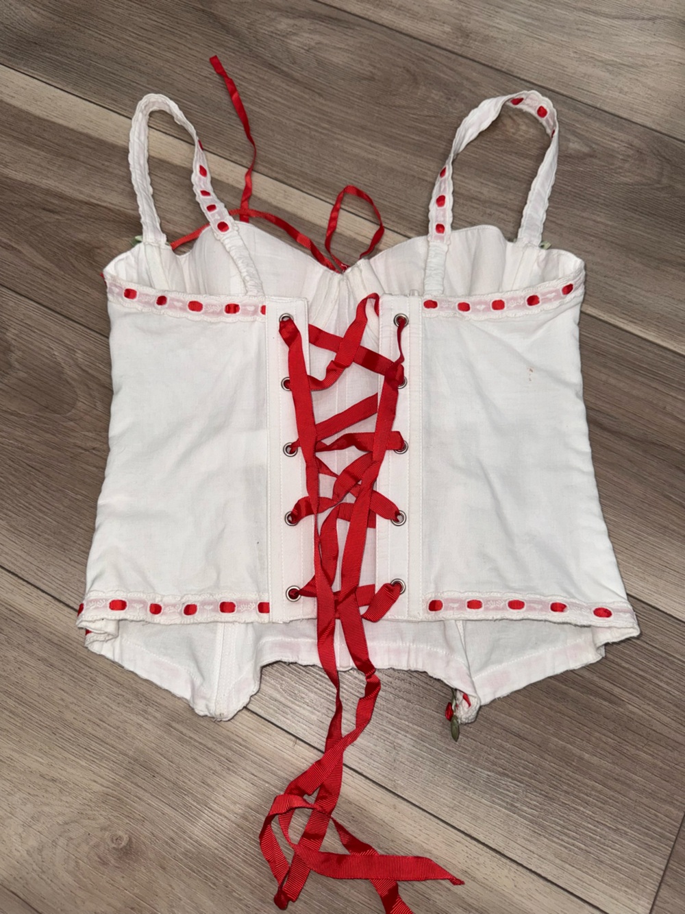 White & Red Ribbon Trim Corset With Mini Roses - Picture 3 of 7